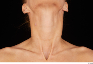 Sarah Kay neck nude 0001.jpg